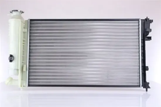 Kühler, Motorkühlung NISSENS 61382A Bild Kühler, Motorkühlung NISSENS 61382A