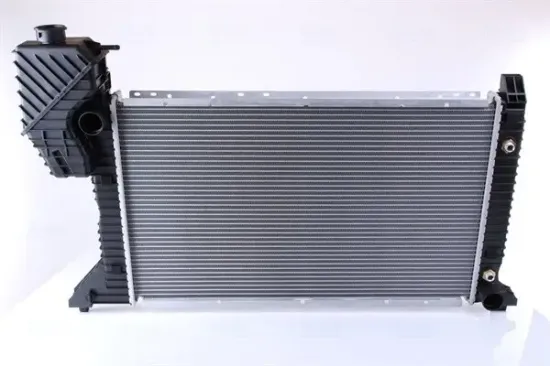 Kühler, Motorkühlung NISSENS 62686A Bild Kühler, Motorkühlung NISSENS 62686A
