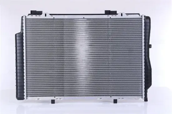 Kühler, Motorkühlung NISSENS 62739A Bild Kühler, Motorkühlung NISSENS 62739A