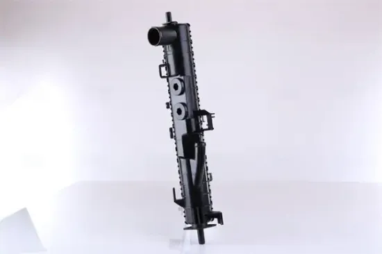 Kühler, Motorkühlung NISSENS 63013A Bild Kühler, Motorkühlung NISSENS 63013A