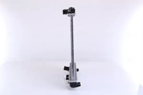 Kühler, Motorkühlung NISSENS 630706 Bild Kühler, Motorkühlung NISSENS 630706