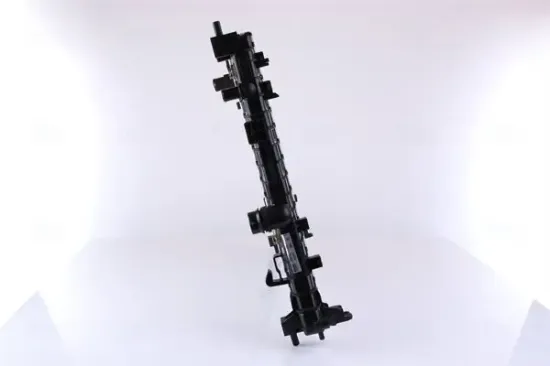 Kühler, Motorkühlung NISSENS 630777 Bild Kühler, Motorkühlung NISSENS 630777