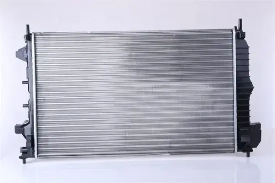 Kühler, Motorkühlung NISSENS 63113A Bild Kühler, Motorkühlung NISSENS 63113A