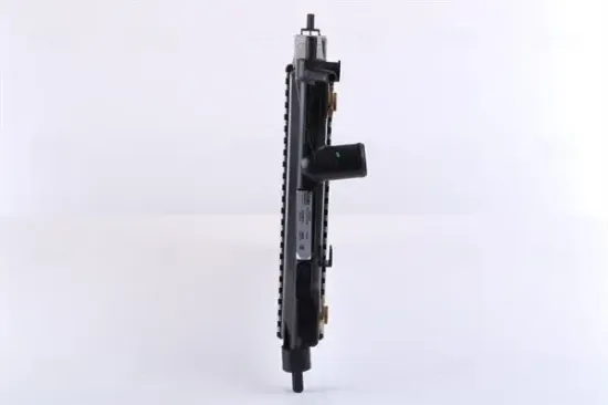 Kühler, Motorkühlung NISSENS 63284 Bild Kühler, Motorkühlung NISSENS 63284