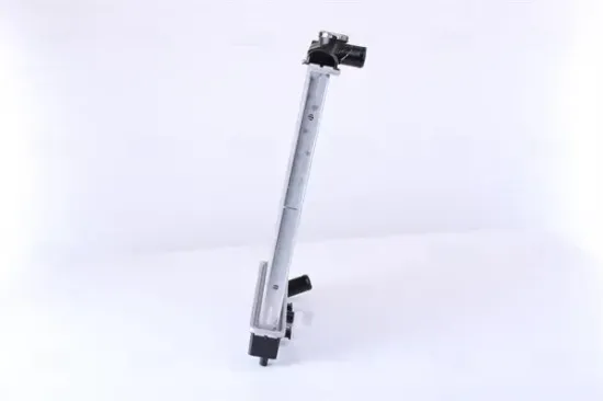Kühler, Motorkühlung NISSENS 63310A Bild Kühler, Motorkühlung NISSENS 63310A