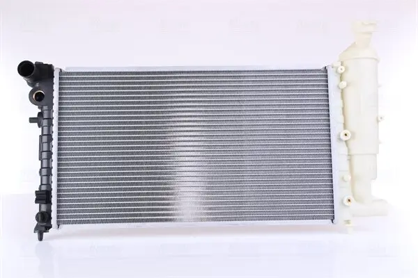 Kühler, Motorkühlung NISSENS 63521A