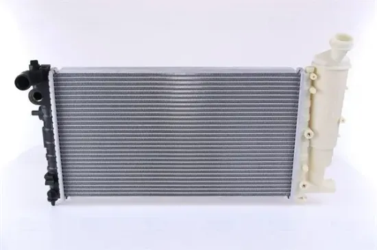 Kühler, Motorkühlung NISSENS 63745A Bild Kühler, Motorkühlung NISSENS 63745A
