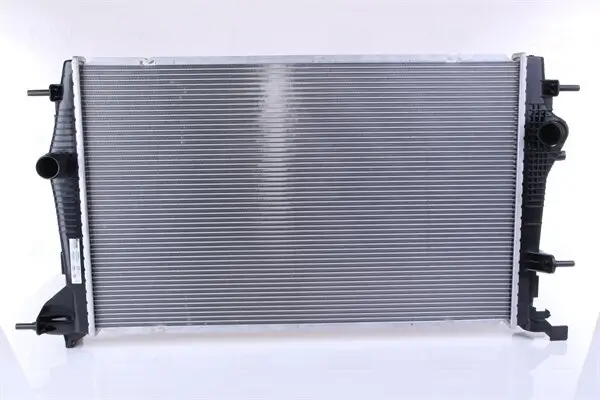 Kühler, Motorkühlung NISSENS 637622