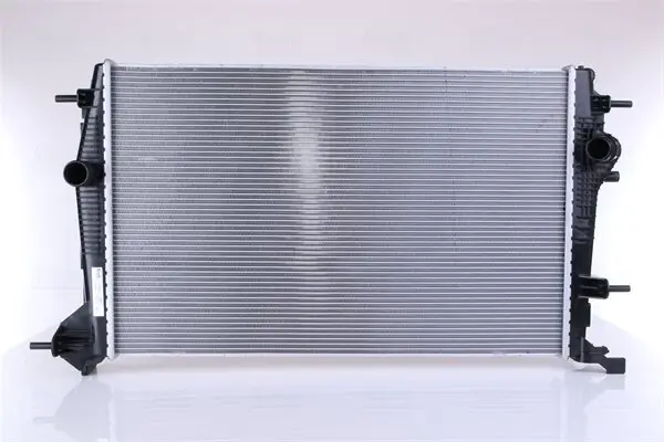 Kühler, Motorkühlung NISSENS 637648