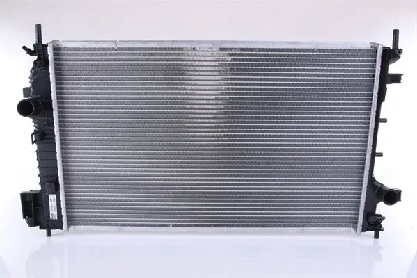 Kühler, Motorkühlung NISSENS 640302