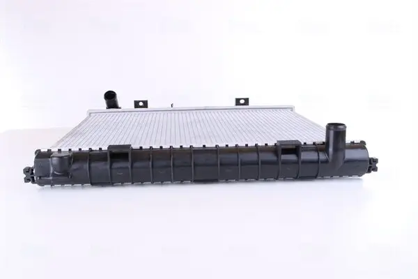 Kühler, Motorkühlung NISSENS 64302A