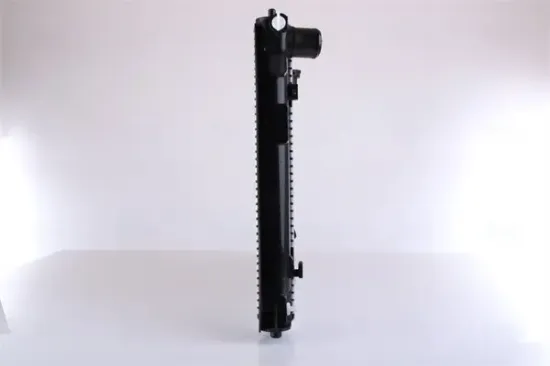 Kühler, Motorkühlung NISSENS 646857 Bild Kühler, Motorkühlung NISSENS 646857