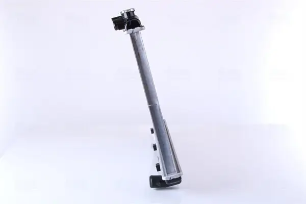 Kühler, Motorkühlung NISSENS 651711