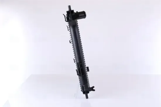 Kühler, Motorkühlung NISSENS 67615 Bild Kühler, Motorkühlung NISSENS 67615