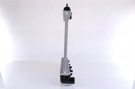Kühler, Motorkühlung NISSENS 67706A Bild Kühler, Motorkühlung NISSENS 67706A