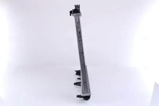 Kühler, Motorkühlung NISSENS 681386 Bild Kühler, Motorkühlung NISSENS 681386