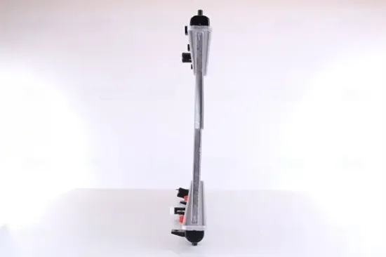 Kühler, Motorkühlung NISSENS 68704 Bild Kühler, Motorkühlung NISSENS 68704