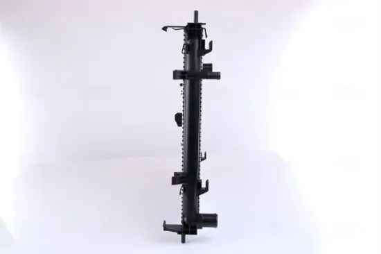 Kühler, Motorkühlung NISSENS 68774 Bild Kühler, Motorkühlung NISSENS 68774