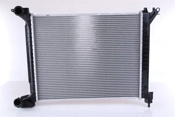 Kühler, Motorkühlung NISSENS 69704A