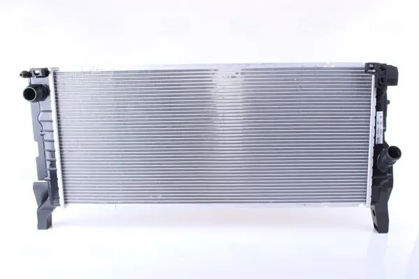 Kühler, Motorkühlung NISSENS 69711