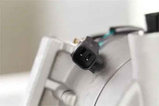 Kompressor, Klimaanlage 12 V NISSENS 890215 Bild Kompressor, Klimaanlage 12 V NISSENS 890215