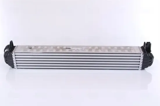 Ladeluftkühler NISSENS 96120 Bild Ladeluftkühler NISSENS 96120