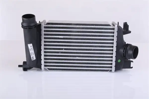 Ladeluftkühler NISSENS 961526