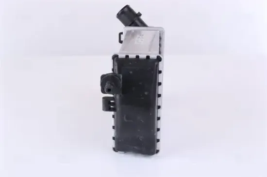 Ladeluftkühler NISSENS 96168 Bild Ladeluftkühler NISSENS 96168