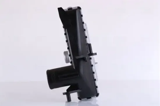 Ladeluftkühler NISSENS 96225 Bild Ladeluftkühler NISSENS 96225