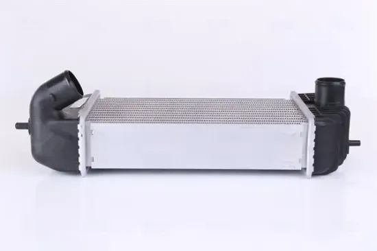 Ladeluftkühler NISSENS 96465 Bild Ladeluftkühler NISSENS 96465