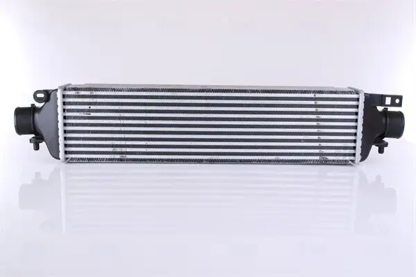 Ladeluftkühler NISSENS 96477