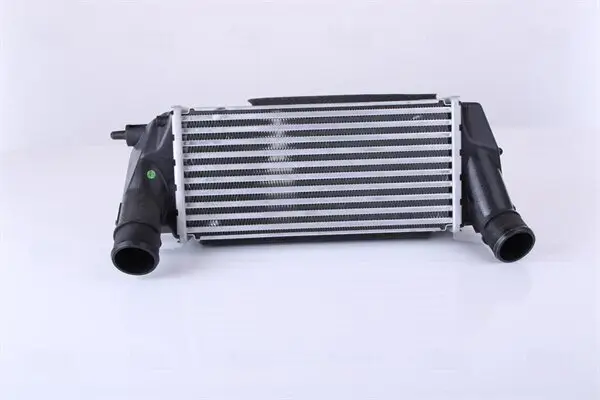 Ladeluftkühler NISSENS 96498