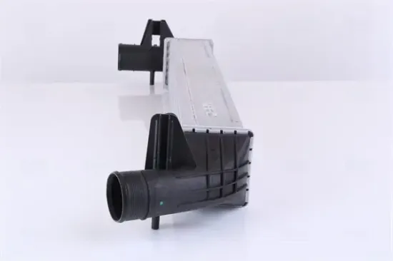 Ladeluftkühler NISSENS 96530 Bild Ladeluftkühler NISSENS 96530