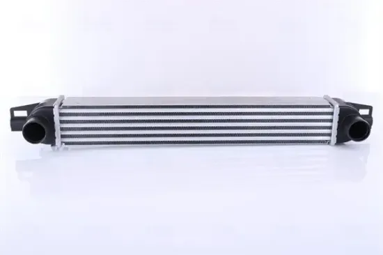 Ladeluftkühler NISSENS 96536 Bild Ladeluftkühler NISSENS 96536