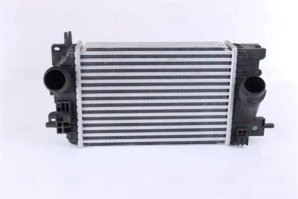 Ladeluftkühler NISSENS 96574