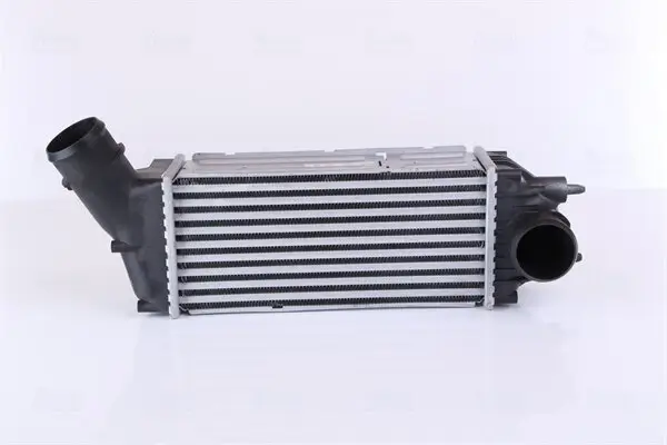 Ladeluftkühler NISSENS 96720