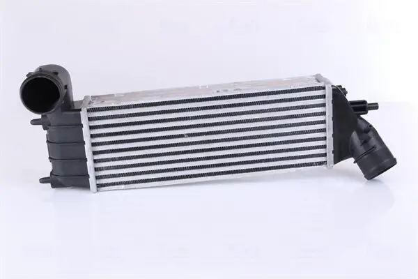 Ladeluftkühler NISSENS 96766