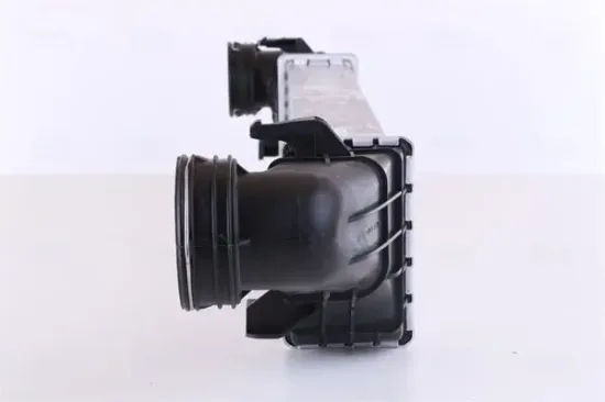 Ladeluftkühler NISSENS 96785 Bild Ladeluftkühler NISSENS 96785