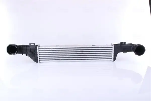 Ladeluftkühler NISSENS 96899