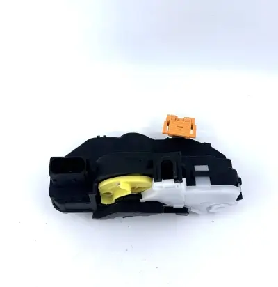 Türschloss vorne links BUGIAD BDL13628