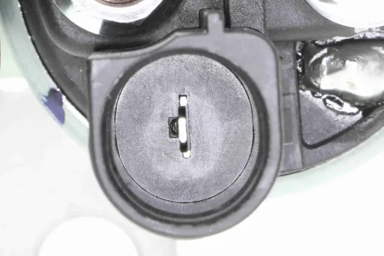 Starter 12 V 1,1 kW VEMO V10-12-20240 Bild Starter 12 V 1,1 kW VEMO V10-12-20240
