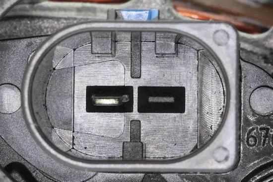 Generator 14 V VEMO V10-13-50027 Bild Generator 14 V VEMO V10-13-50027