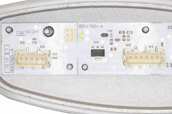 Steuergerät, Beleuchtung rechts VEMO V10-73-0693 Bild Steuergerät, Beleuchtung rechts VEMO V10-73-0693
