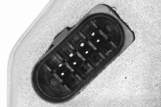 Drosselklappenstutzen 12 V VEMO V10-81-0031-1 Bild Drosselklappenstutzen 12 V VEMO V10-81-0031-1