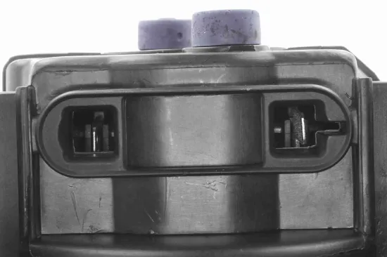 Elektromotor, Innenraumgebläse VEMO V46-03-1377 Bild Elektromotor, Innenraumgebläse VEMO V46-03-1377