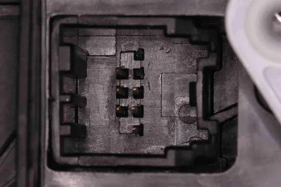 Türschloss hinten rechts VEMO V51-85-0033 Bild Türschloss hinten rechts VEMO V51-85-0033