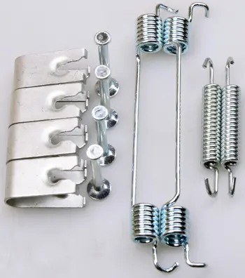 Zubehörsatz, Bremsbacken Hinterachse DENCKERMANN B160136