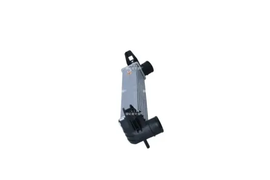 Ladeluftkühler NRF 30253 Bild Ladeluftkühler NRF 30253