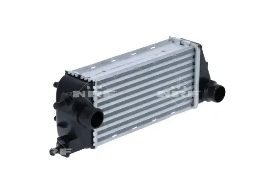 Ladeluftkühler NRF 30348 Bild Ladeluftkühler NRF 30348