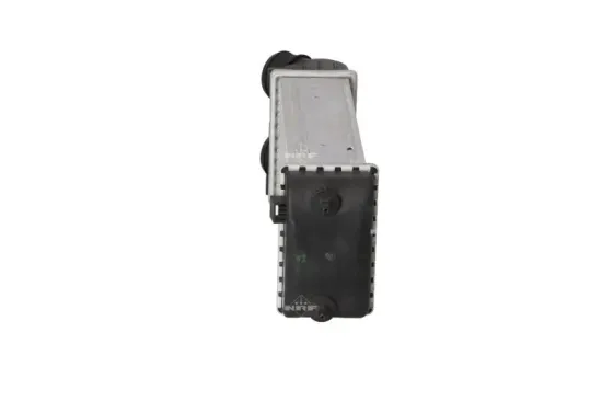 Ladeluftkühler NRF 30473 Bild Ladeluftkühler NRF 30473